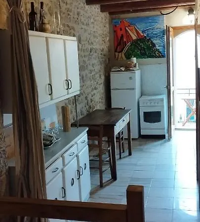 Guest house Capitolium Locanda Solo Alloggio